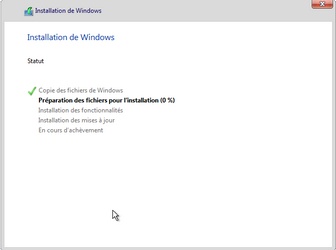 Installation de Windows 10 : L'installation commence avec la copie des fichiers...